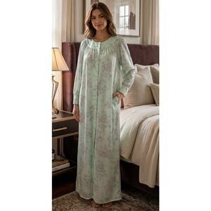 Vintage Katz housecoat/chemise/nightgown